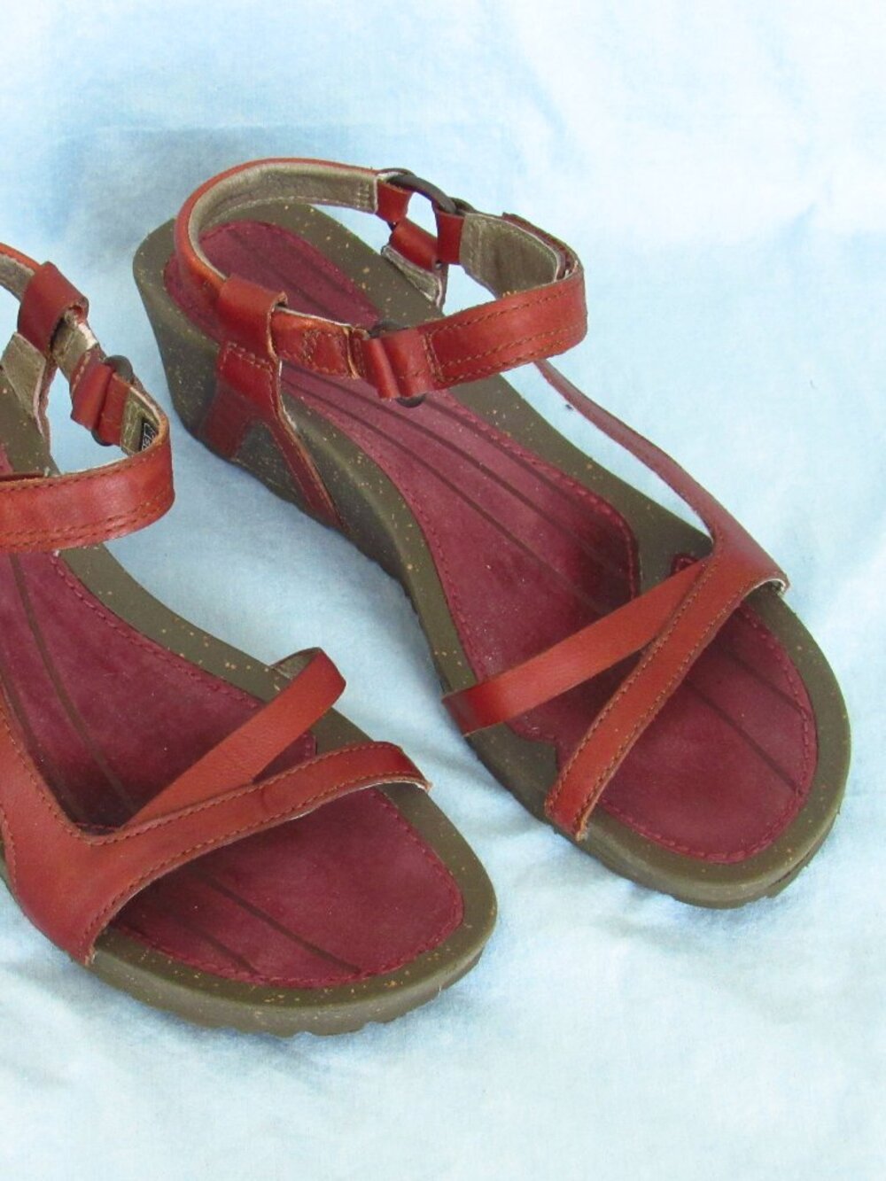 Teva Cabrillo Women’s Leather Wedge Sandals – Burgundy (US Size 8; See Notes)